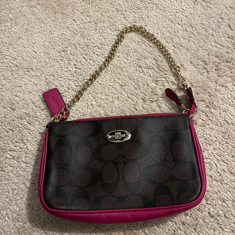 Small Coach purse/ hand bag
